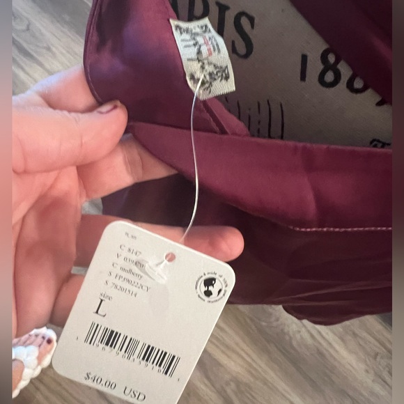 Free people satin Mini wrap skirt size large - Picture 2 of 3